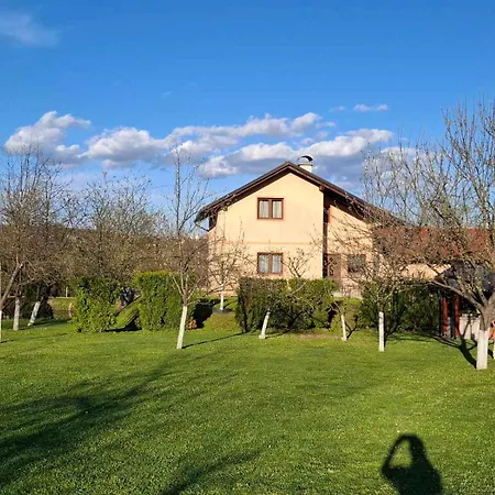 Rasin Raj Dağ evi *